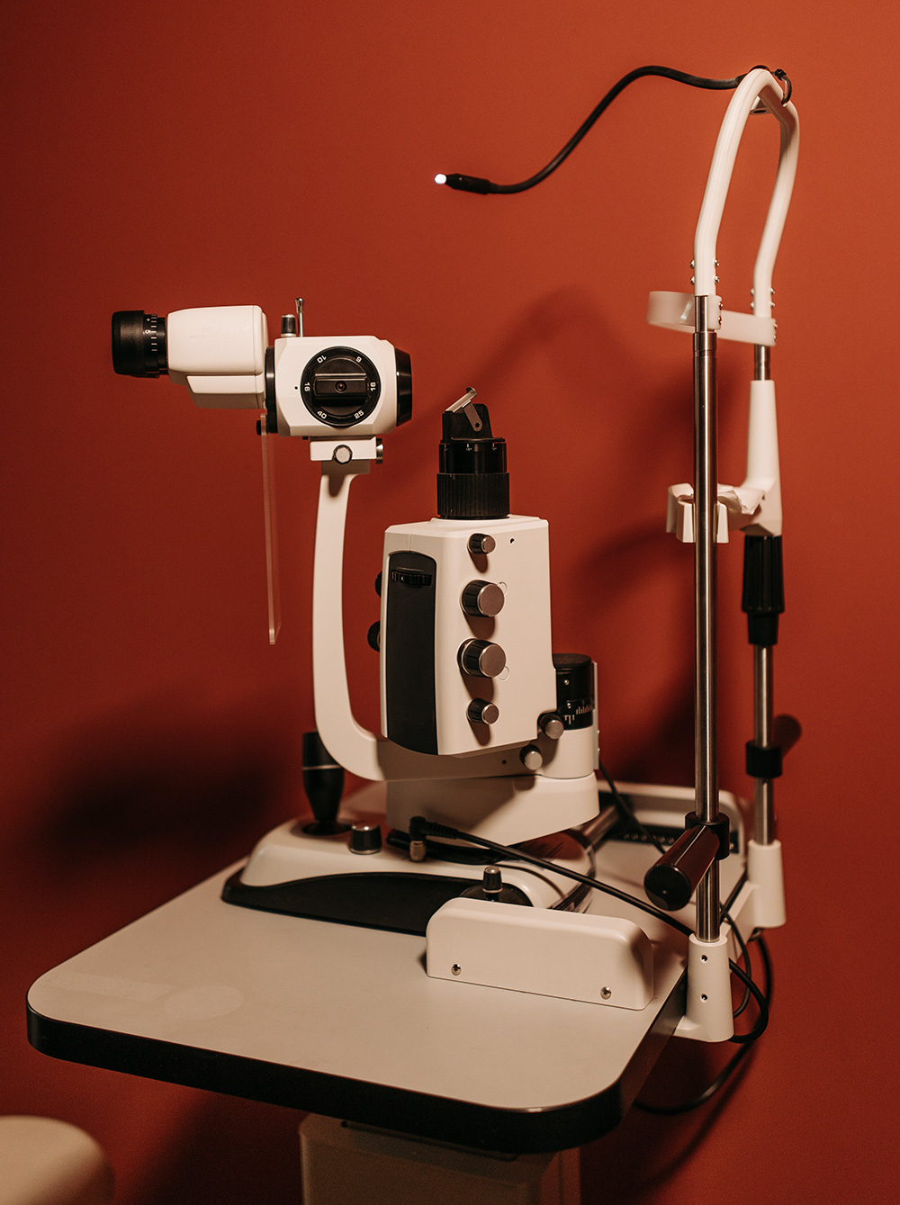 眼睛总是流泪？别忽视，可能是身体在发出求救信号！