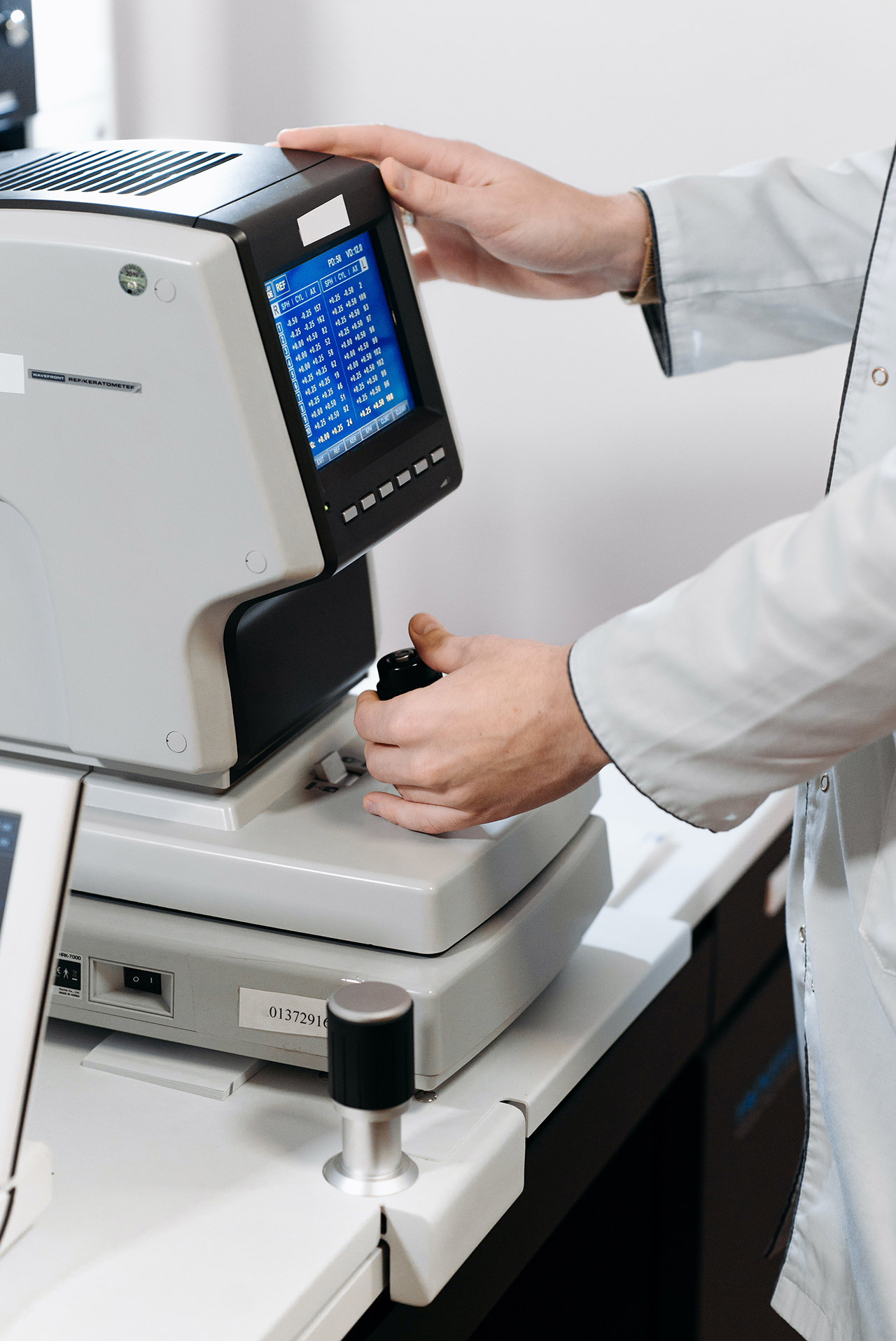 眼角膜发炎：不容忽视的眼部健康问题