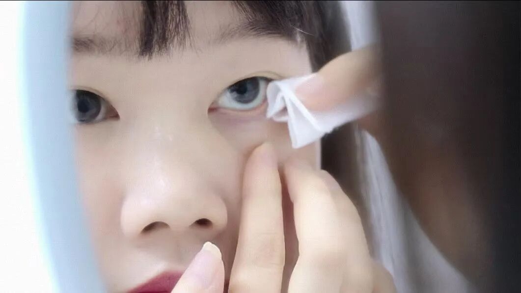 pixabay-眼部清洁