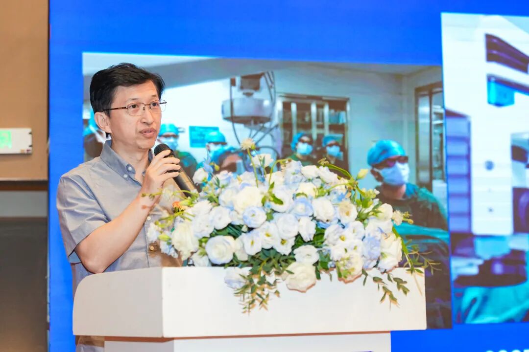 温州医科大学附属眼视光医院   吴荣瀚教授 《玻白联合手术中的融合理念》