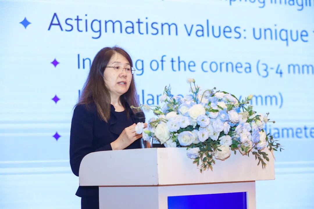 The Cullen Eye Institute, Baylor College of Medicine   Li Wang教授 《散光数据分析标准化的新进展》