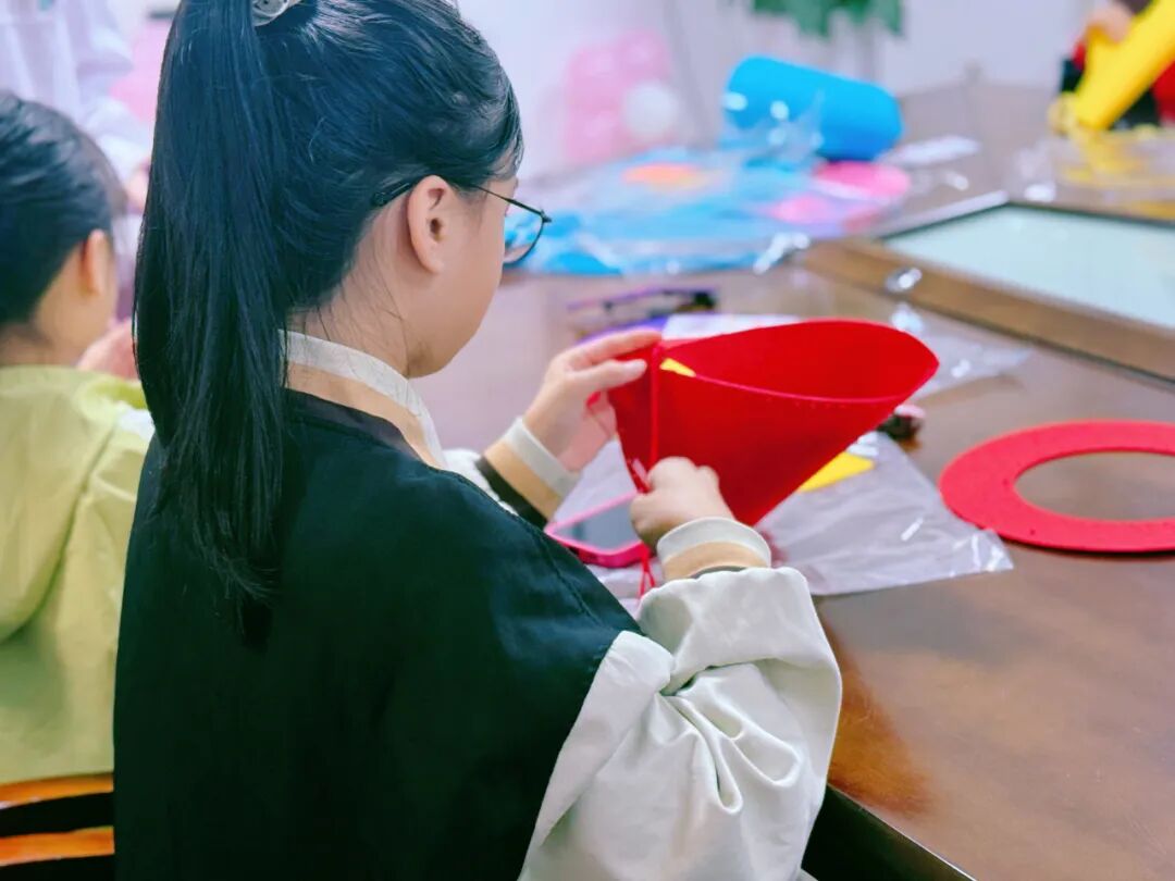 创意工坊：亲子协作迸发童创火花