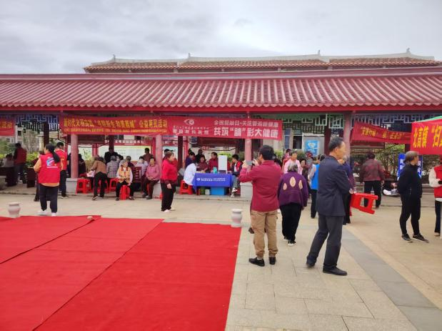 应急救护宣传教育巾帼志愿服务暨联合国糖尿病日系列活动