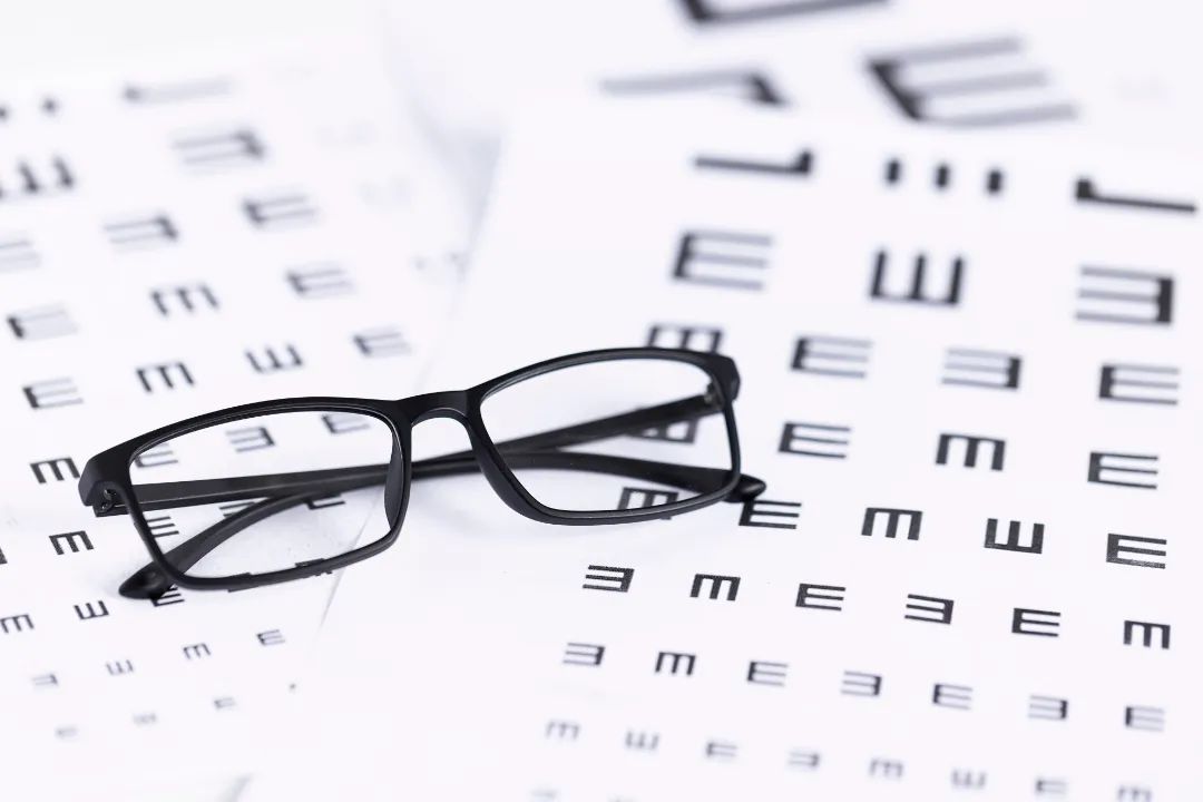 框架眼镜