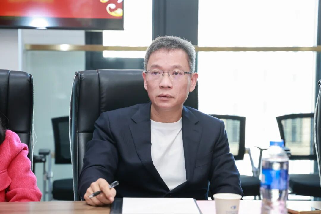 集团领导李晓峰结合“健康中国”战略和集团“1236”发展规划